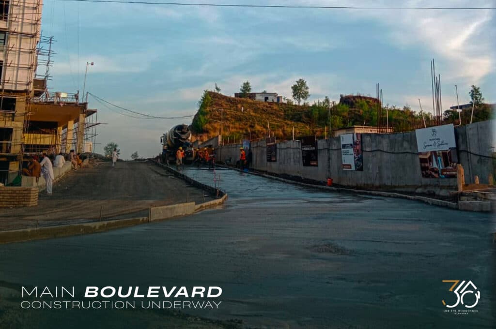 The main boulevard takes shape